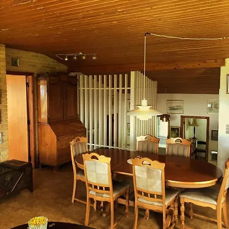 Vila Nordstrandvej 20 *